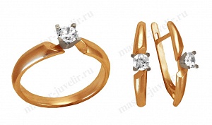 Ювелирный комплект из золота с бриллиантами: кольцо и серьги