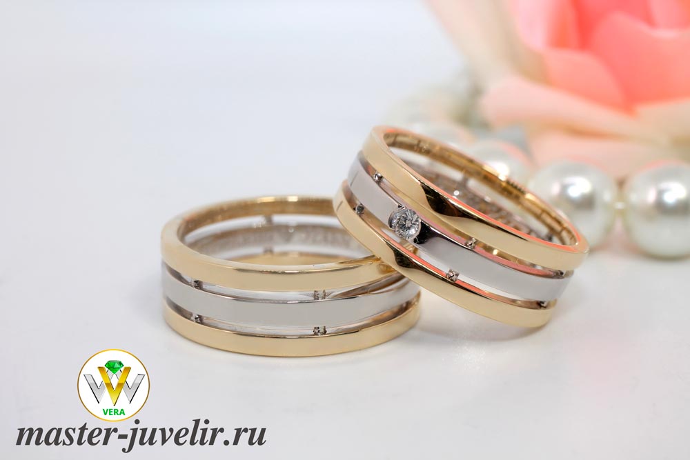 Купить обручальные кольца с бриллиантом с гравировкой в ювелирной мастерской