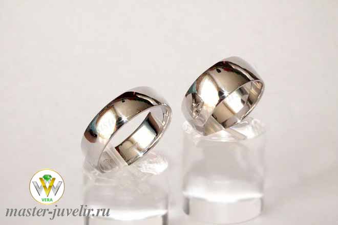 Купить классические обручальные кольца в белом золоте в ювелирной мастерской