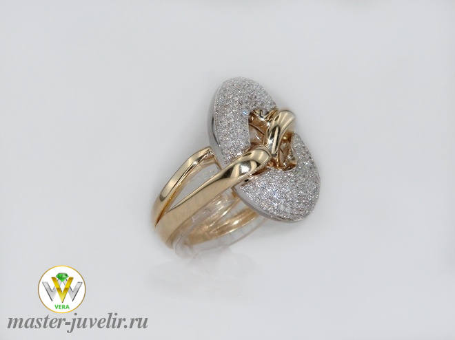 Необычное нежное кольцо из комбинированного золота (белое, желтое) с бриллиантами 