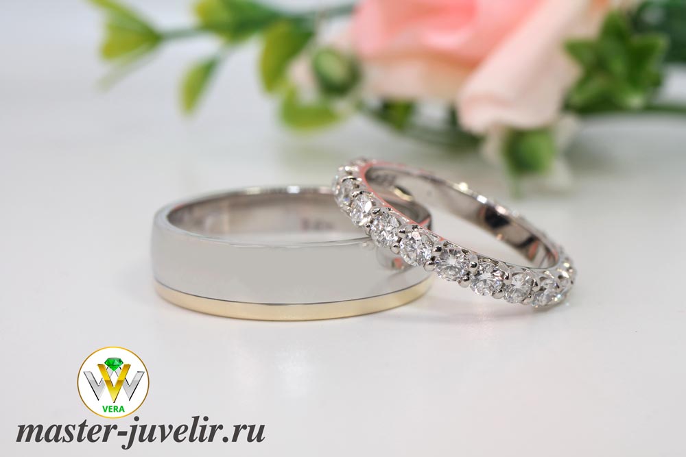 Купить обручальные кольца с бриллиантами и двухцветное в ювелирной мастерской