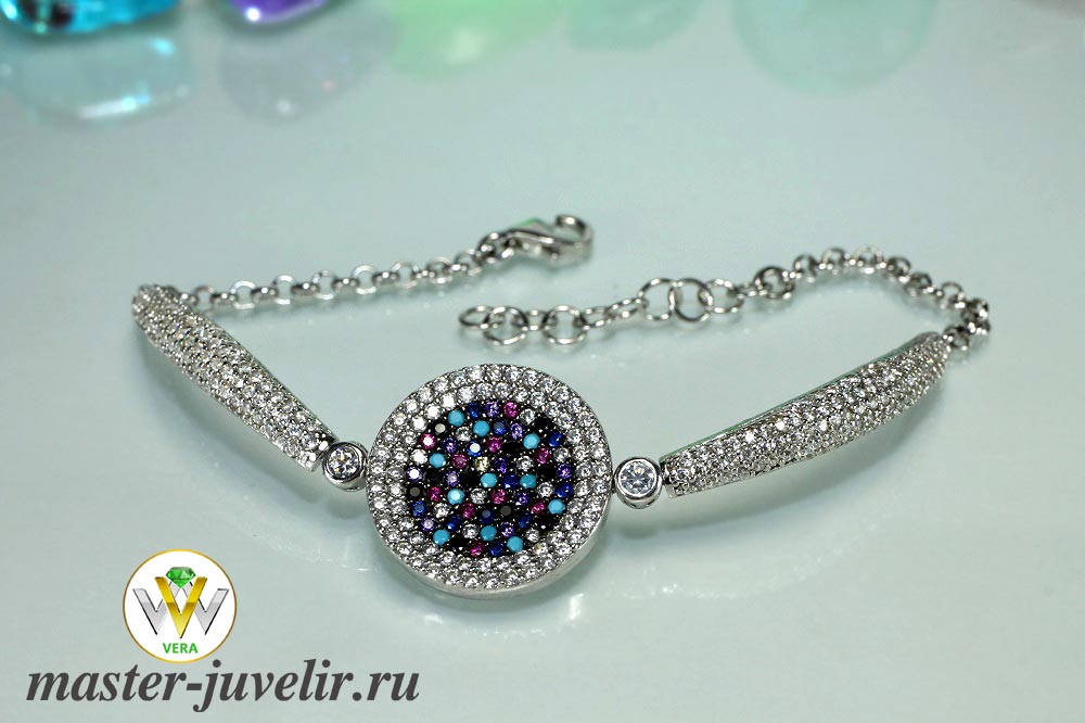 Купить нежный женский браслет из серебра с узором из цветных камней в ювелирной мастерской