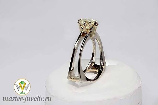 Купить кольцо из белого золота с бриллиантом принцесса в ювелирной мастерской