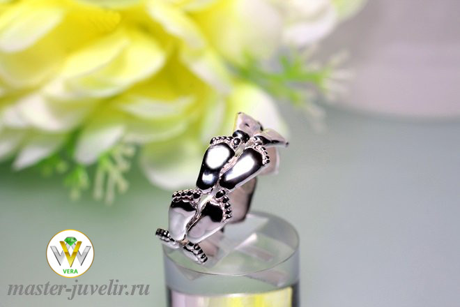 Купить кольцо серебряное любимые ножки  в ювелирной мастерской