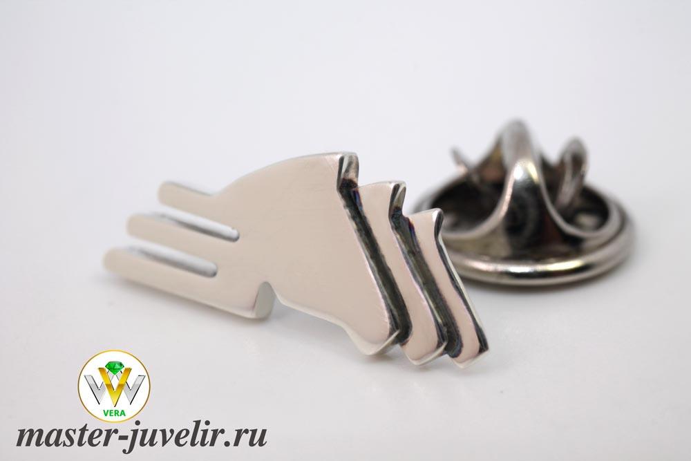 Купить серебряный значок c логотипом компании bimeister в ювелирной мастерской