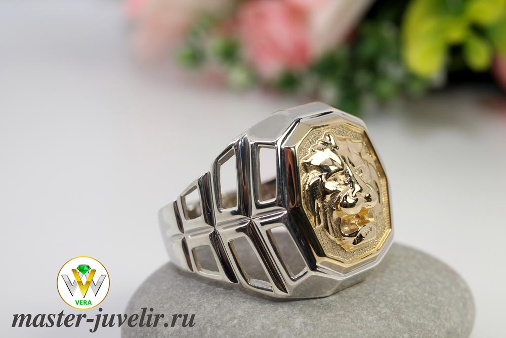 Печатка Лев в серебре с золотом на заказ или купить в интернет магазине вМоскве, заказать в ювелирной мастерской, заказать или купить