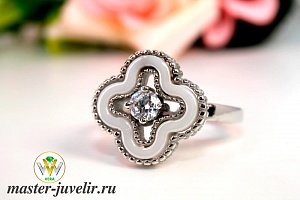 Серебряное кольцо с белой эмалью и цирконом