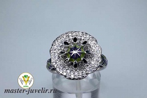 Оригинальное серебряное кольцо с камнями и эмалью