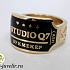 Золотое кольцо печатка именная STUDIO Q7 с эмалью