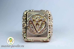 Перстень эксклюзивный золотой с бриллиантами