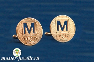 Запонки золотые с логотипом Метро 