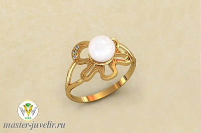 Золотое кольцо с жемчугом в форме неправильного цветка и тремя бриллиантами 