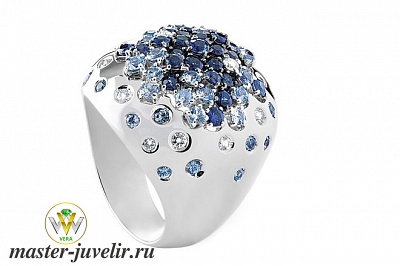 Широкое серебряное дизайнерское кольцо с сапфирами и топазами
