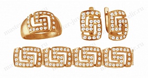 Золотой комплект с орнаментом: кольцо, серьги, браслет